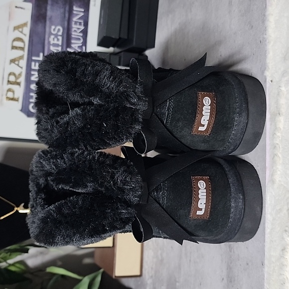 LAMO brand booties NWOT - Picture 3 of 7